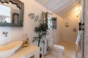 Atalaya Villas Nusa Penida - Adults only的一间浴室