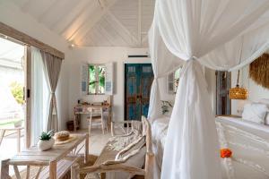 Atalaya Villas Nusa Penida - Adults only客房内的一张或多张床位