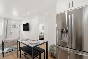 Billede fra billedgalleriet på Cozy & Dreamy Getaway ! i Montebello