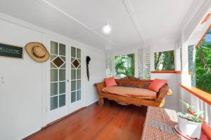 Istumisnurk majutusasutuses Masterfully Restored Queenslander Near Esplanade