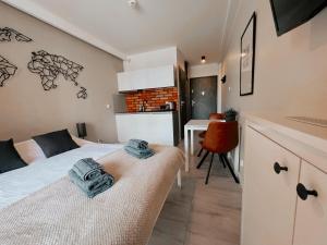 Kuchyňa alebo kuchynka v ubytovaní Apartament B004 - Residence Jastrzębia Góra