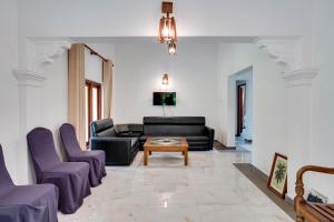 Χώρος καθιστικού στο Mandari Villa