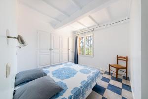 Postel nebo postele na pokoji v ubytování Soleil d'Azur - Joli Duplex avec piscine privée