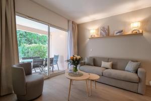 Posedenie v ubytovaní Ombre des pins à Saint Tropez XIX