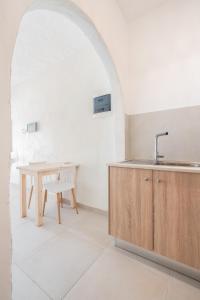 Η κουζίνα ή μικρή κουζίνα στο Studios Maria Christina