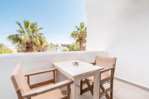 Μπαλκόνι ή βεράντα στο Studios Maria Christina +89 φωτογραφίες