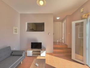 Φωτογραφία από το άλμπουμ του Porto Vista III στο Βαθύ