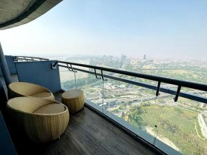 En balkong eller terrasse på Cloud stay@41st floor