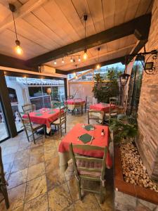 Restaurace v ubytování Auberge les Aromes
