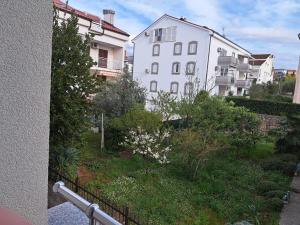 Zahrada ubytování Rooms & Apartment Mama Mia