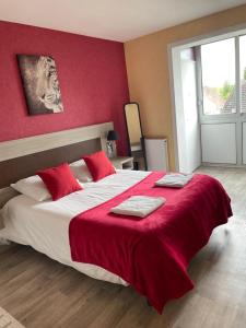 Afbeelding uit fotogalerij van Auberge du pont canal in Briare