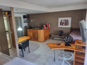 A cozinha ou cozinha compacta de Flat Casa del Mar Barra da Tijuca