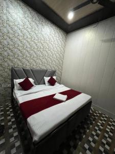 Cama o camas de una habitación en Priyakant inn