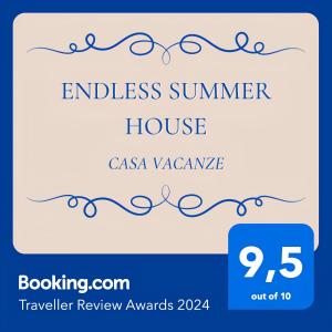 una invitación a un evento en una casa de verano con las palabras interminables casa de verano en Endless Summer House en I Casoni