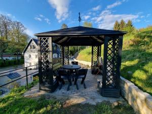 Budynek, w którym mieści się apartament