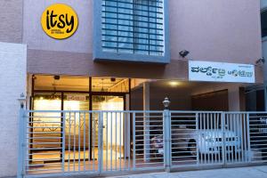 Certifikát, hodnocení, plakát nebo jiný dokument vystavený v ubytování Itsy Hotels Worldtree