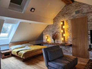 Postel nebo postele na pokoji v ubytování Krásný apartmán Refrino