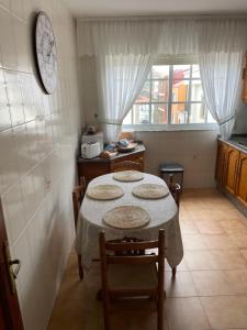 Kuchnia lub aneks kuchenny w obiekcie Piso O Percebe