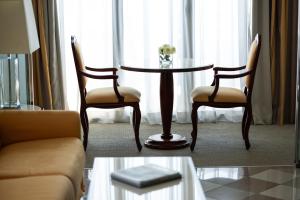 Posezení v ubytování UNA Hotels Expo Fiera Milano
