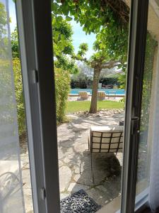 Πισίνα στο ή κοντά στο La Capitelle , Chambre double indépendante avec piscine +7 φωτογραφίες