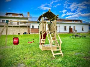 Herní místnost nebo prostor pro děti v ubytování Penzión Hrubjak