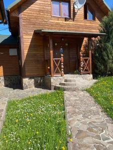 Зображення з фотогалереї помешкання Chalet 888 Cottages у місті Поляниця