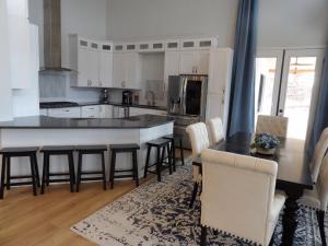 サウス・ヘイブンにあるLa joie de vivreのギャラリーの写真