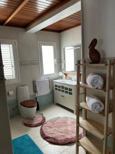 Ένα μπάνιο στο Casa La Oliva 1 +49 φωτογραφίες