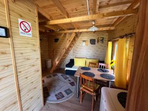 Posedenie v ubytovaní Siedlik Agroturystyka - spokojne miejsce dla Ciebie i Twojej rodziny