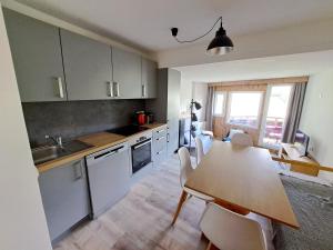 Kuchyň nebo kuchyňský kout v ubytování Studio au coeur d'Avoriaz - 4 pers - vue splendide