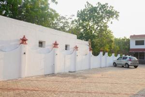 Gallery image of Le Radha Grand in Mahabalipuram