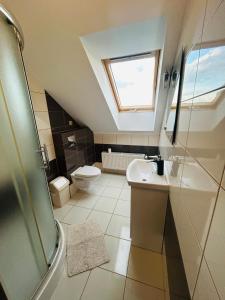 Gallery image of Mazurek Pokoje do wynajęcia in Zełwągi