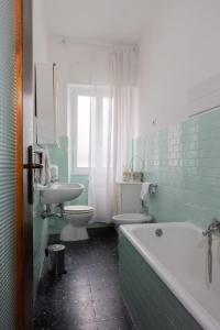 Ένα μπάνιο στο La Casa di Azzurra Cod.Citra 011015-LT-0171