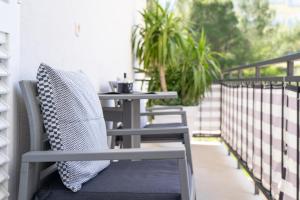 Guesthouse Čivljak的阳台或露台