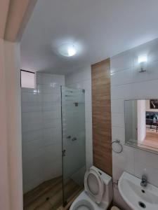 Koupelna v ubytování Acogedor 2BR Miraflores - Tovar + 76 fotografií