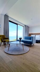 Posezení v ubytování Sól by Privé - Boutique Hotel - Kepi i Rodonit