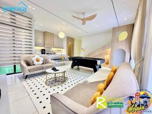 Meja biliard di Bali Residence Melaka By Heystay Management