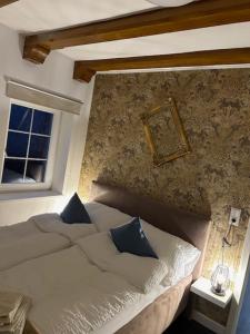 Postel nebo postele na pokoji v ubytování Traumwohnung mit eigenem Spa