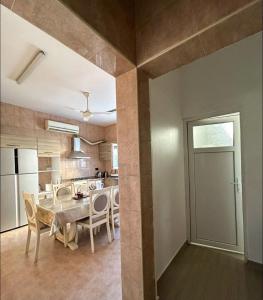 Foto sihtkohas Seeb asuva majutusasutuse VILLA seeb 2 MIN walk to the beach galeriist