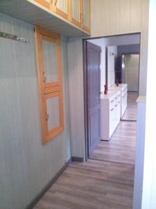 Kuhinja ili čajna kuhinja u objektu Apartament Wenecja