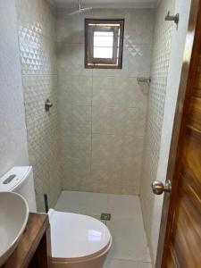 Bathroom sa Mykonos Beach House