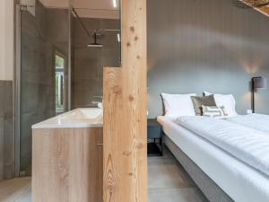 Postel nebo postele na pokoji v ubytování Turrach Lodge