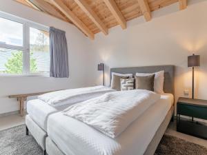 Postel nebo postele na pokoji v ubytování Turrach Lodge