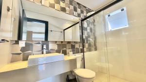 Koupelna v ubytování Ariana Apart Hotel Canasvieiras