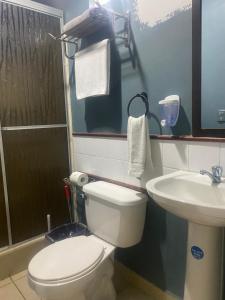 Ένα μπάνιο στο Suite Noa Apartamento