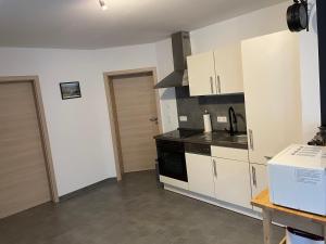 Kuchyň nebo kuchyňský kout v ubytování Ferienwohnung Sarah & Thorsten Blum
