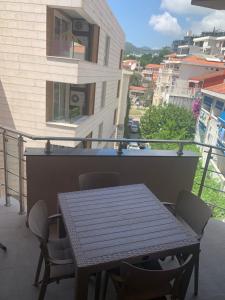 Balkón nebo terasa v ubytování Apartmani Jedro