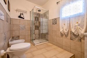 Ένα μπάνιο στο La valle degli ulivi +15 φωτογραφίες