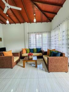 Foto dalla galleria di Hotel Grand Resto a Katugastota