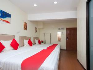 Bintang Square Hotel客房内的一张或多张床位